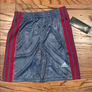 🔥New Adidas shorts